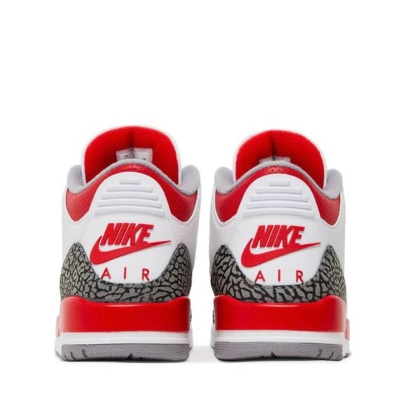 New ! Jordan 3 retro fire red size 6 - Picture 2 of 2